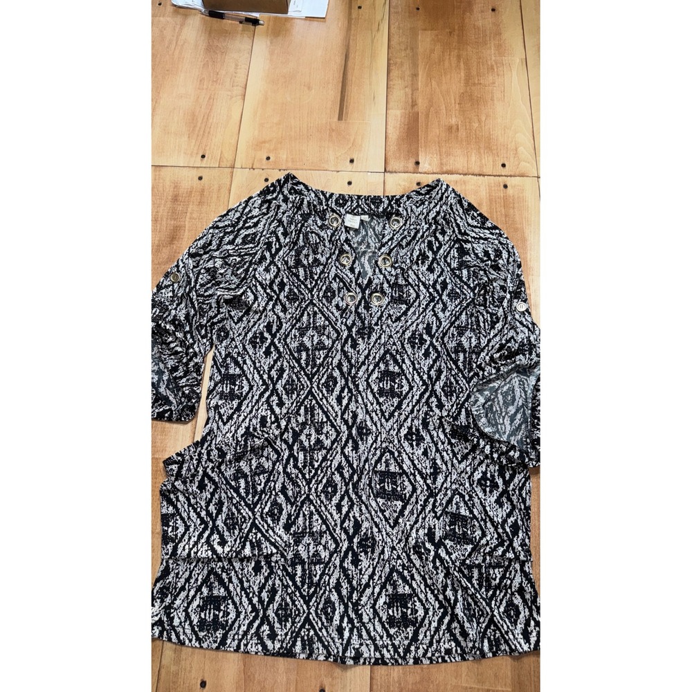 Saint Tropez West Womens Small Black White Geometric Grommet Roll Tab‎ Tunic Top